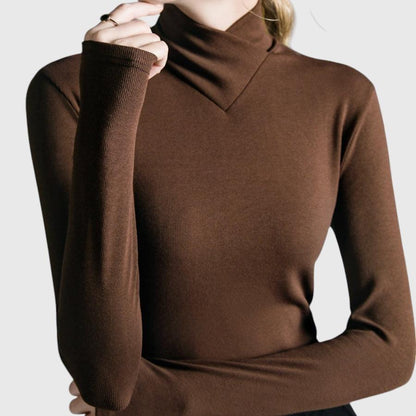 Julia - Confortable Pull Roulé